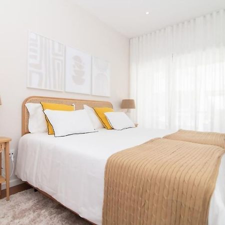 Cozy Sea View Apartment Near City & Airport Ponta Delgada Eksteriør bilde